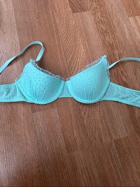 Light Aqua Underwire Lace-Trim Bra - Women Intimates